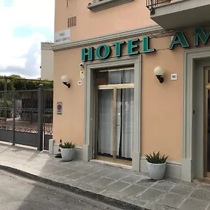 Amico Fritz Hotel